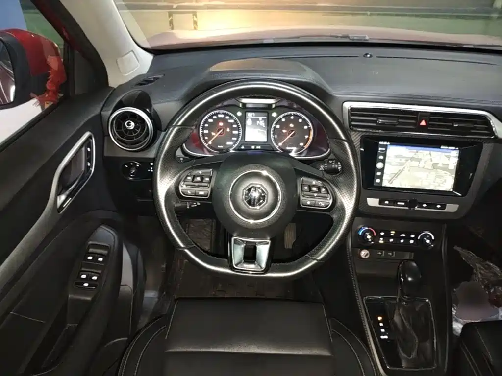 MG ZS 2017 2017 1.5L Auto Premium Internet Edition