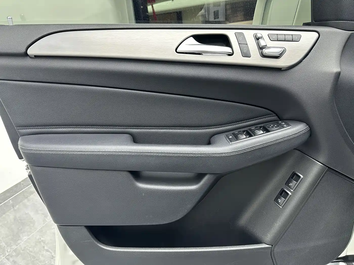 Mercedes-Benz GLS 2016 GLS 400 4MATIC Dynamic фото 25