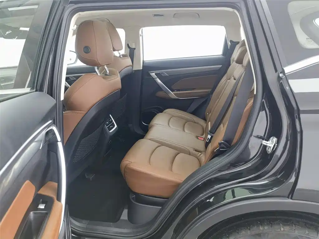 GEELY AUTOMOBILE BOYUE