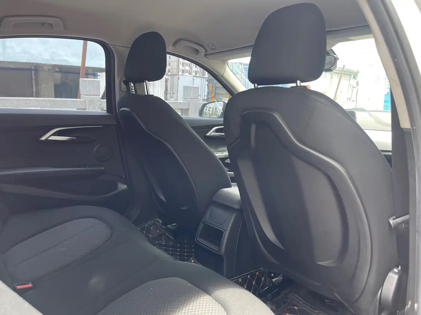 Фото 21 - BMW 1 Series