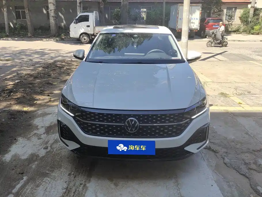 Фото 2 - Volkswagen Lavida