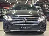 Фото 2 - Volkswagen Touareg