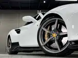 Фото 4 - Ferrari 488