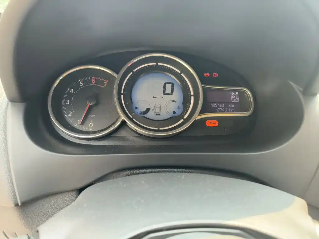 Renault Fluence 2015 2015 2.0L Fashion Edition