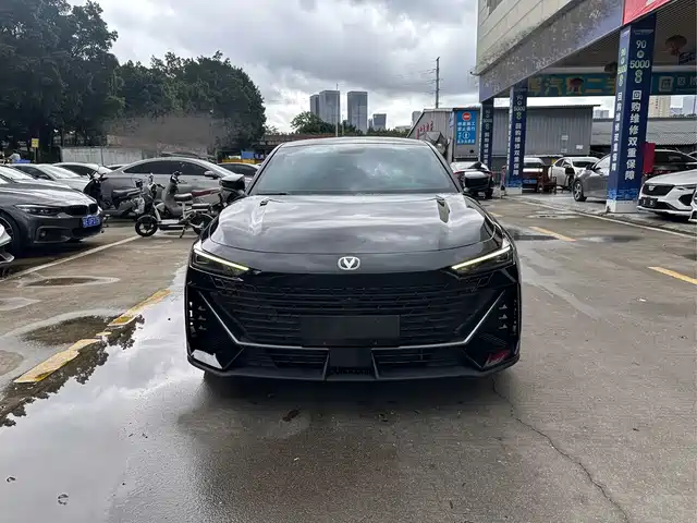 Changan UNI-V 2022