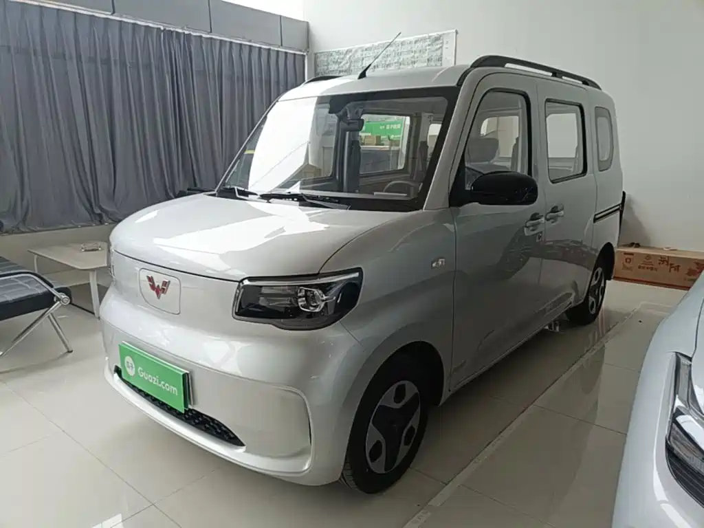 Similar car