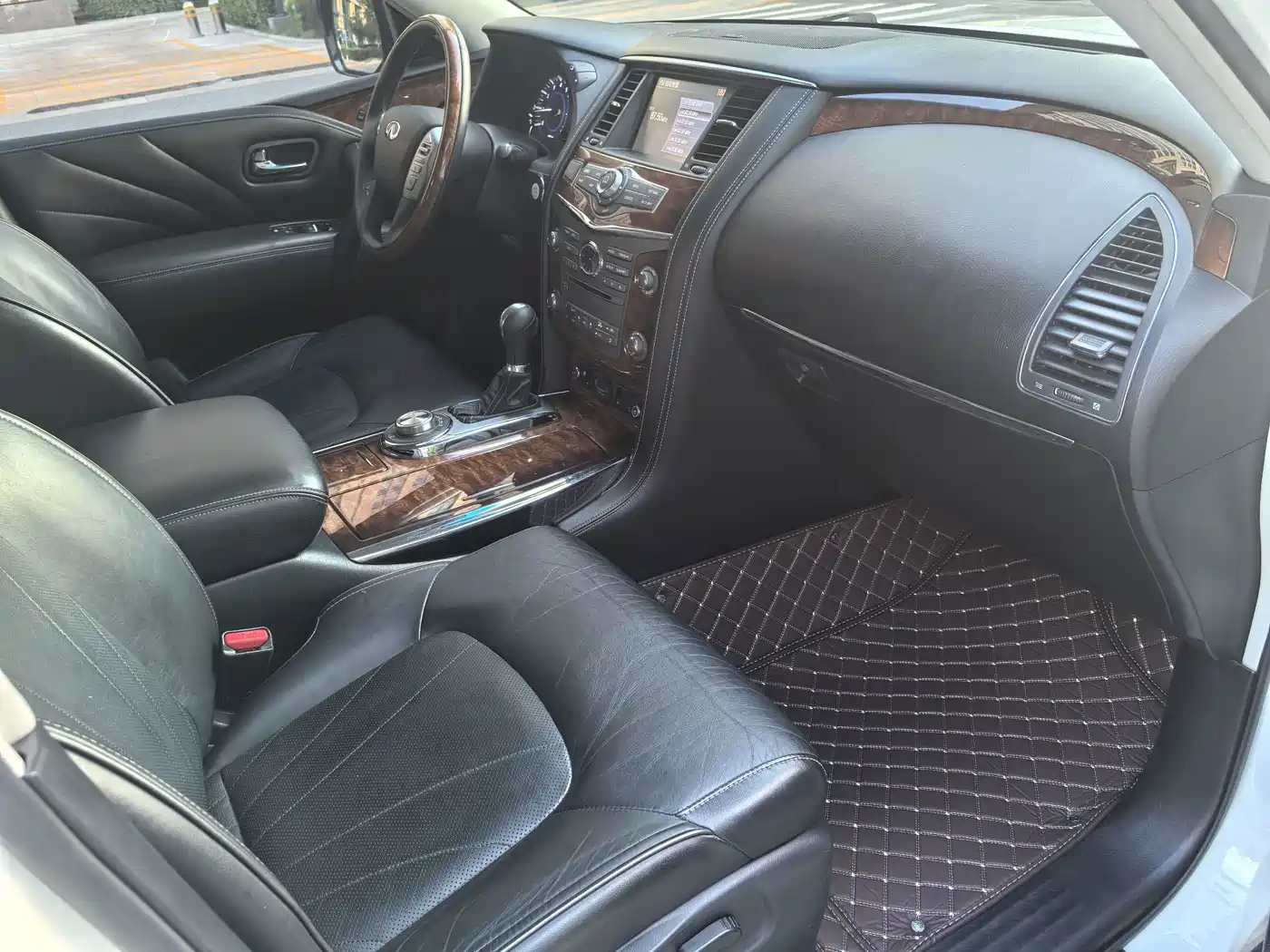 Infiniti QX80 2016 2016 5.6L 4WD