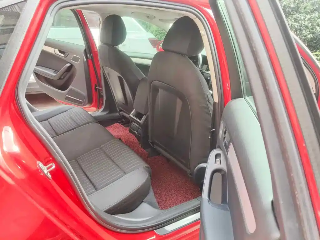 Audi A4L 2009 2009 2.0 TFSI Standard