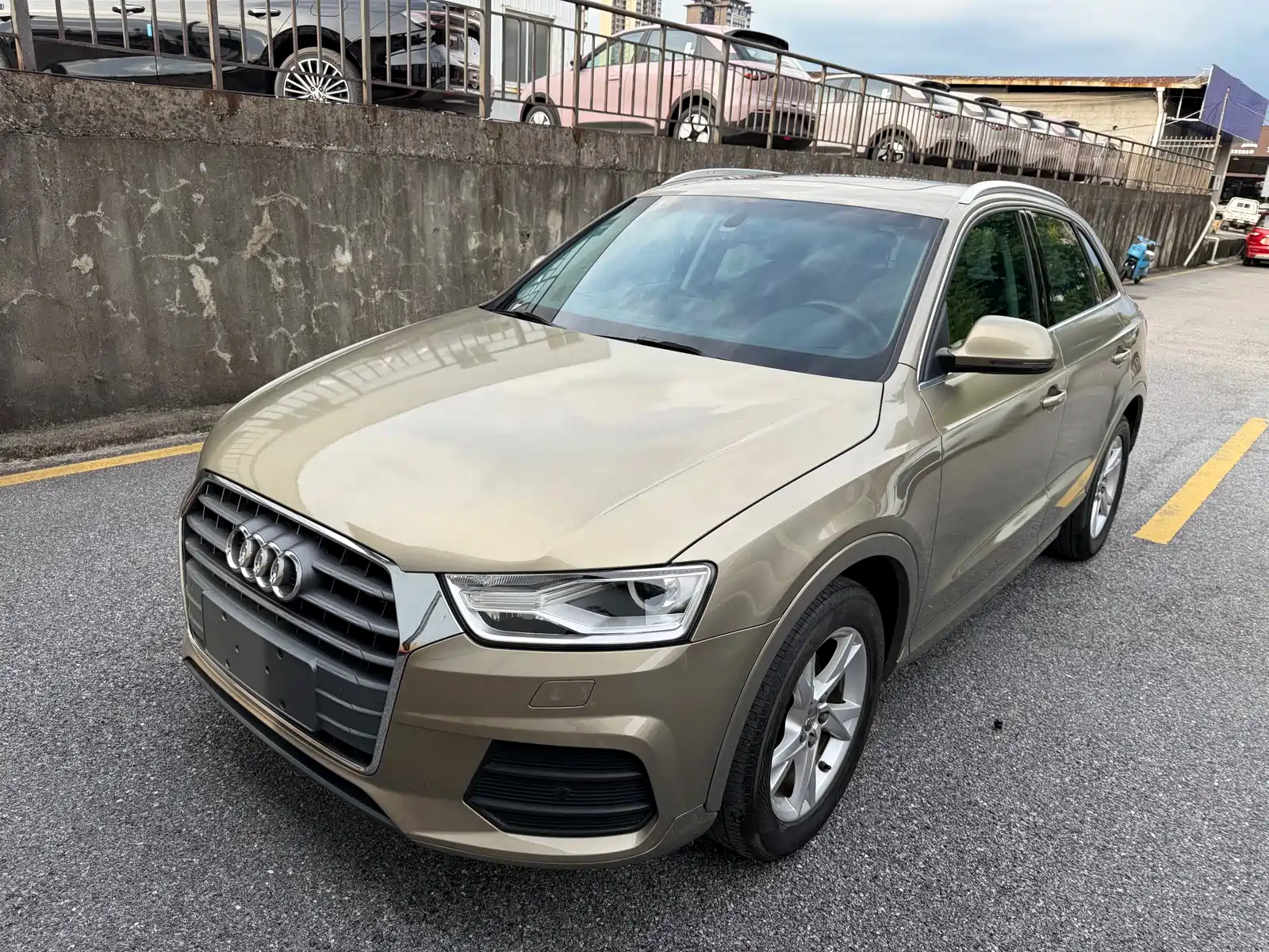 Фото 1 - Audi Q3