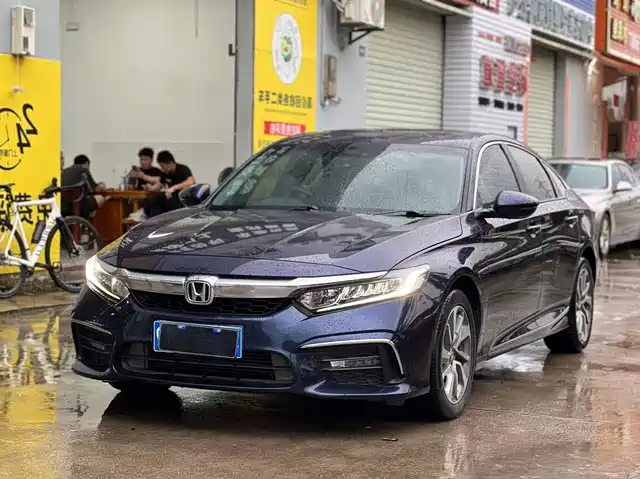 Honda Inspire 2021