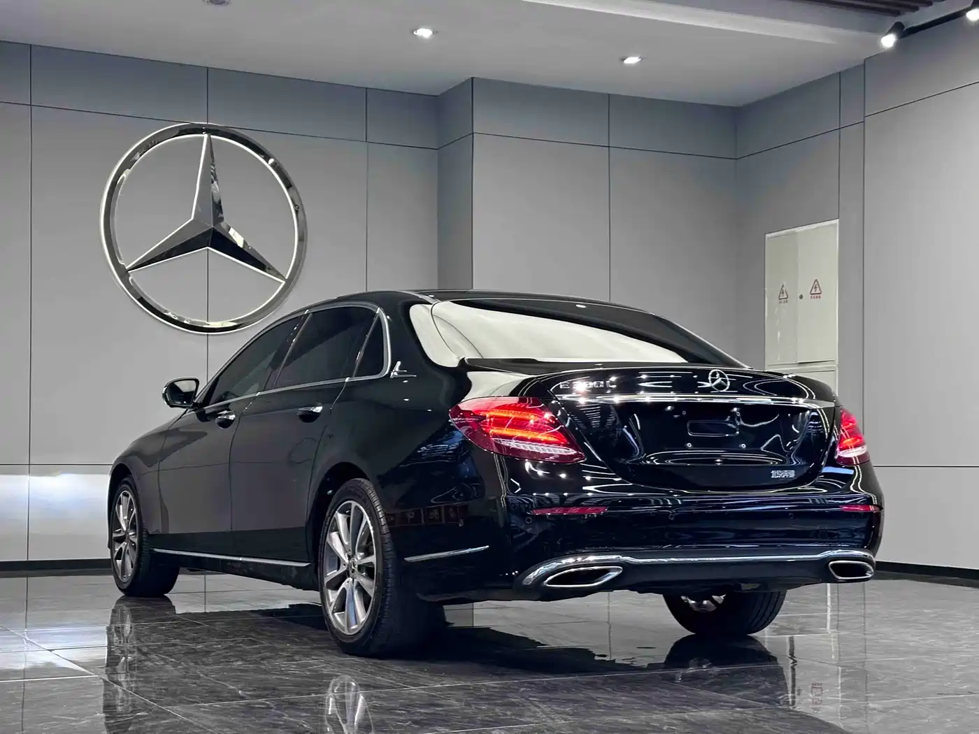 Mercedes-Benz E-Class 2019 Facelift E 300 L Fashion фото 9