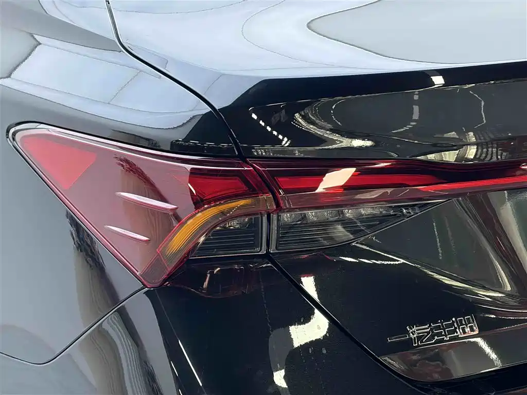 Toyota Avalon 2024 Model 2.0L Progressive Edition фото 8