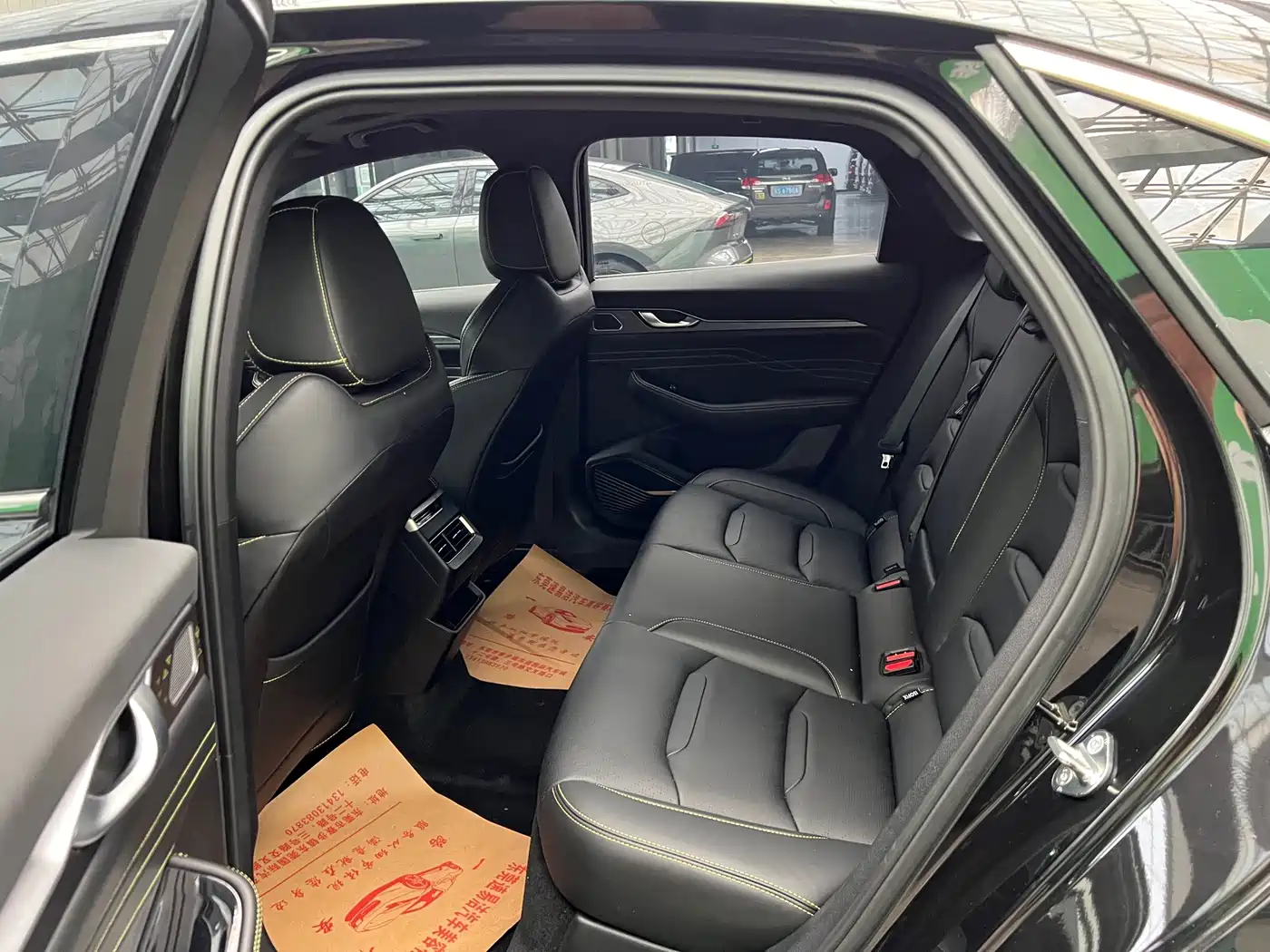 Фото 8 - Geely Preface