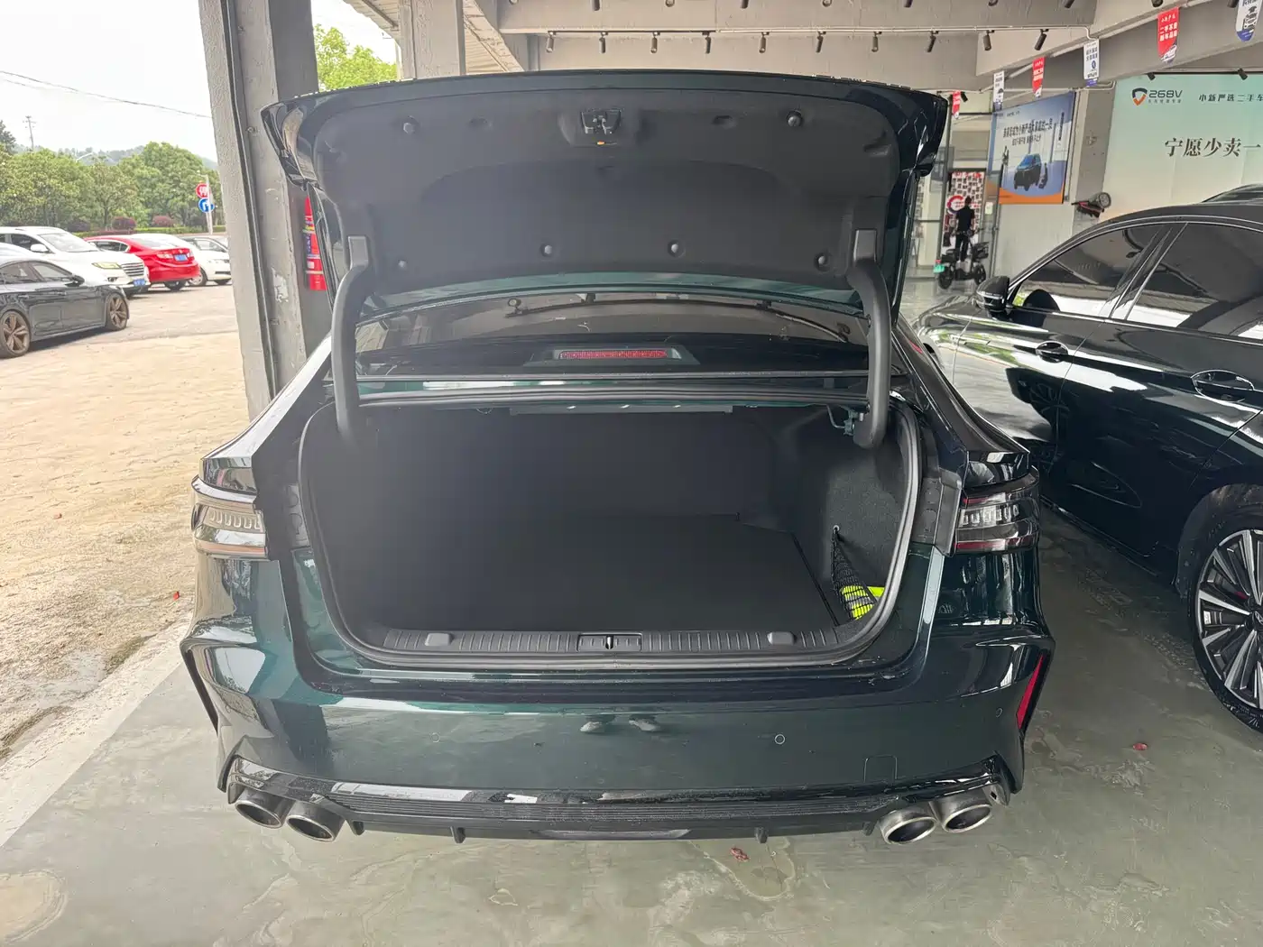 Chery Arrizo 8 2025 2024 High Performance Edition 2.0T Auto Royal+