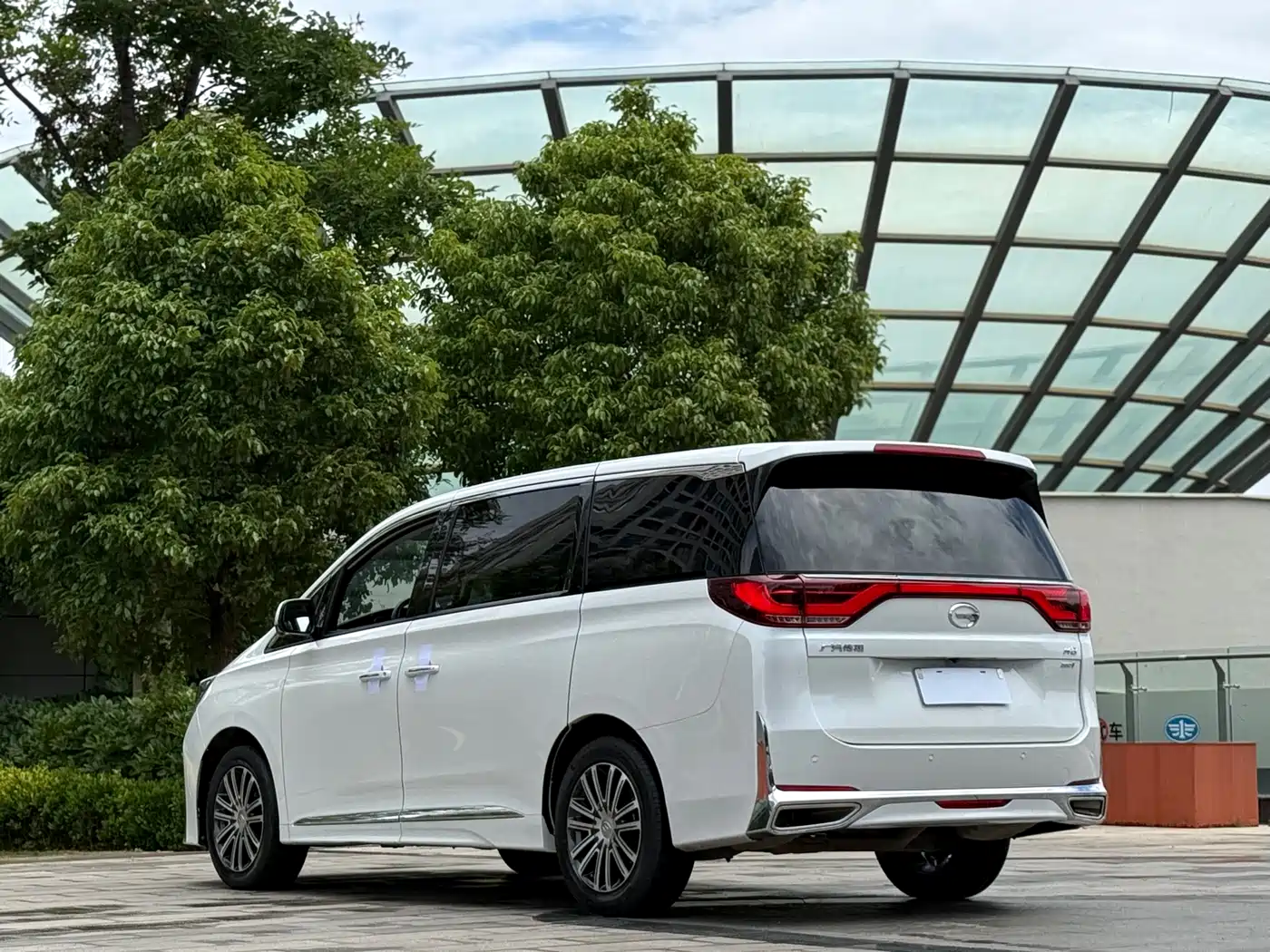 GAC TRUMPCHI M8