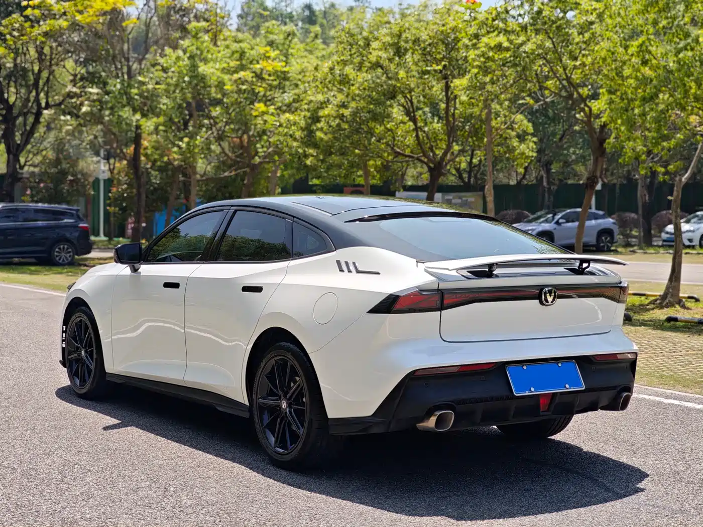 CHANGAN UNI-V