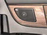 Photo 29 - Toyota Alphard