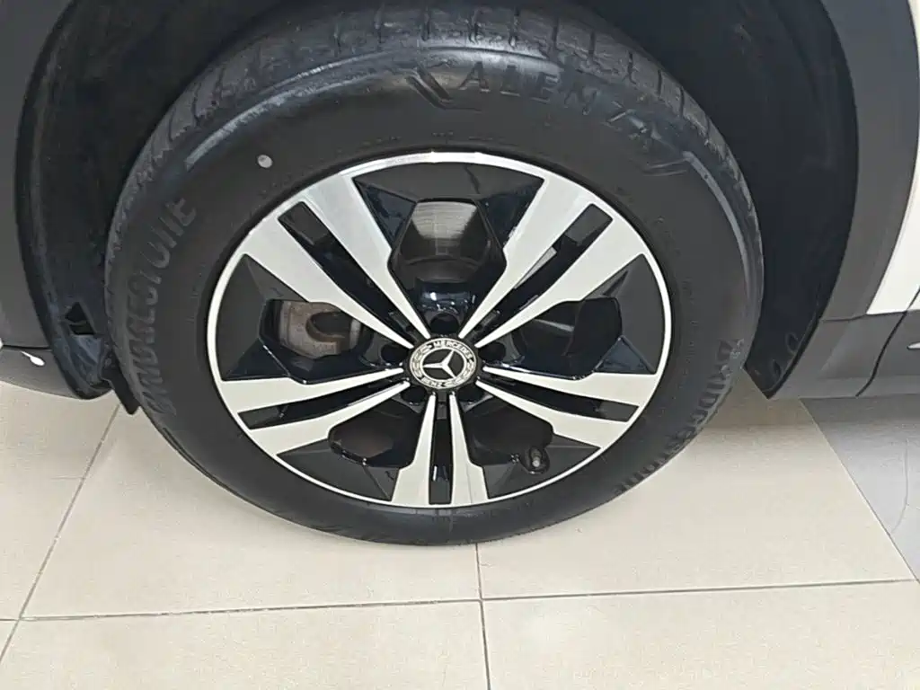 Mercedes-Benz GLA 2023 2023 GLA 220