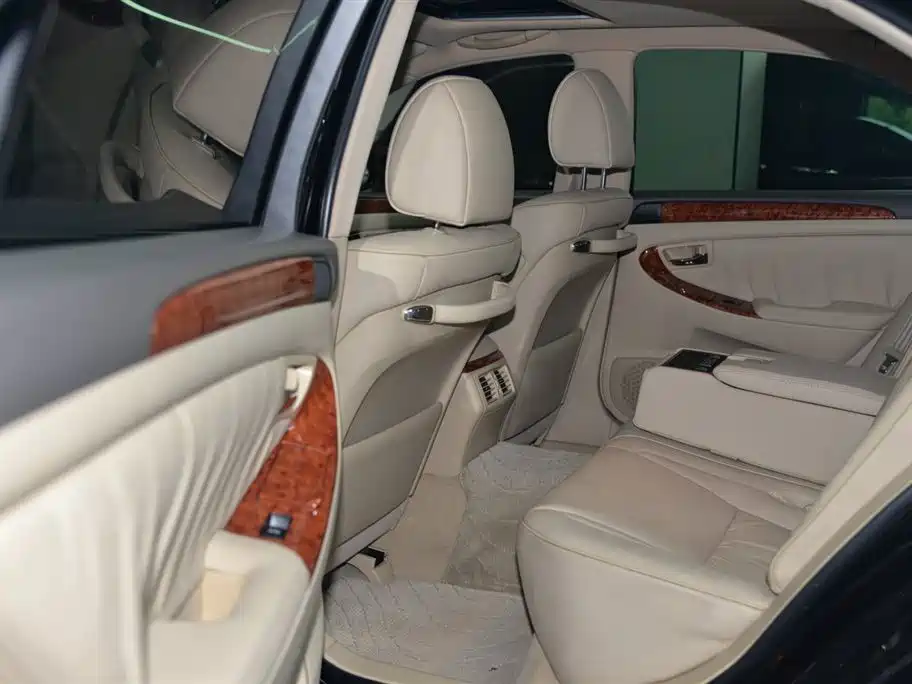 Toyota Crown 2006 2006 2.5L Royal Leather Edition