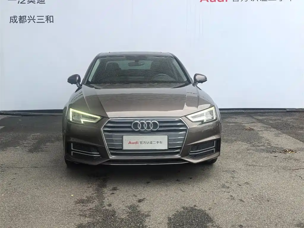 Audi A4L 2018 30th Anniversary 40 TFSI Fashion фото 2