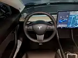 Фото 11 - Tesla Model 3