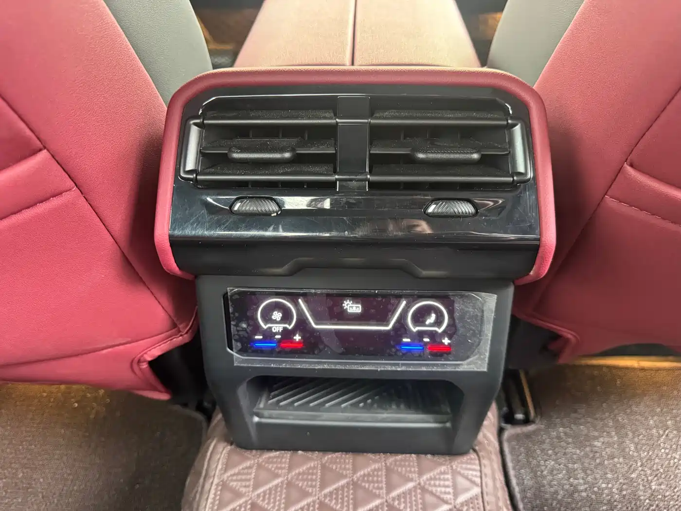 BMW 5 Series 2025 530Li Premium M Sport Package фото 20