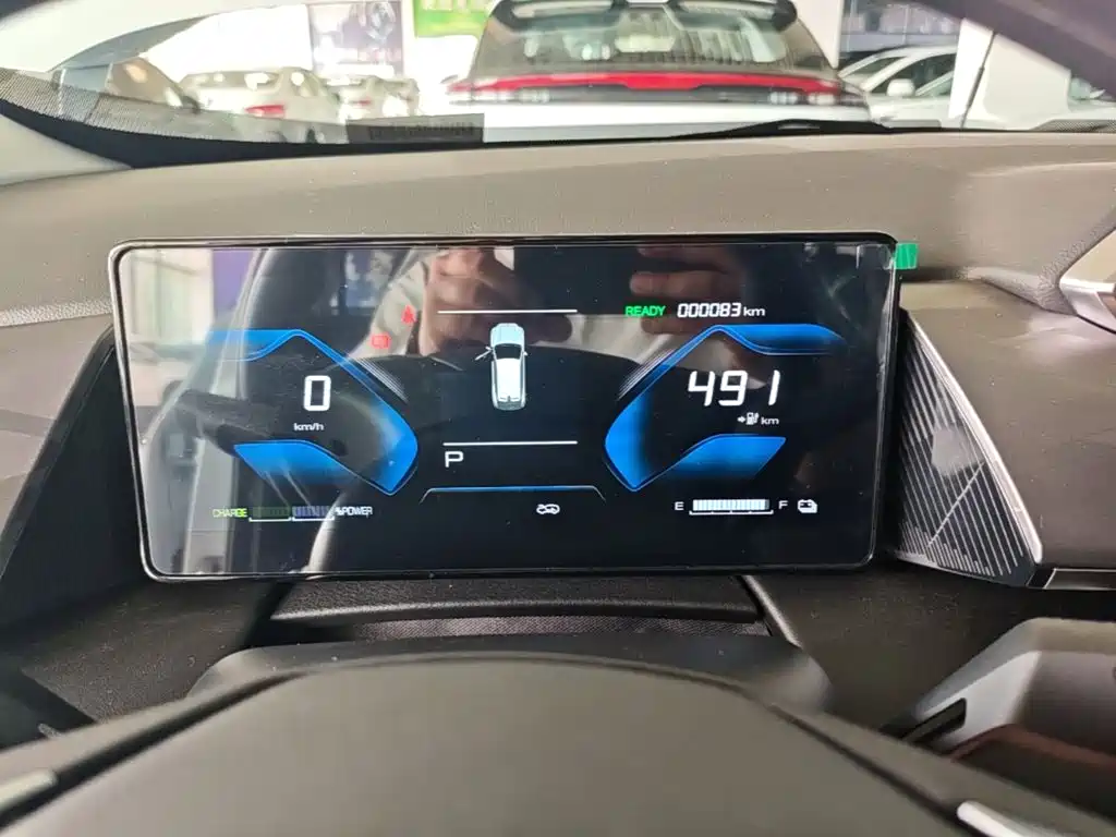 Фото 8 - Dongfeng Aeolus SKY EV01