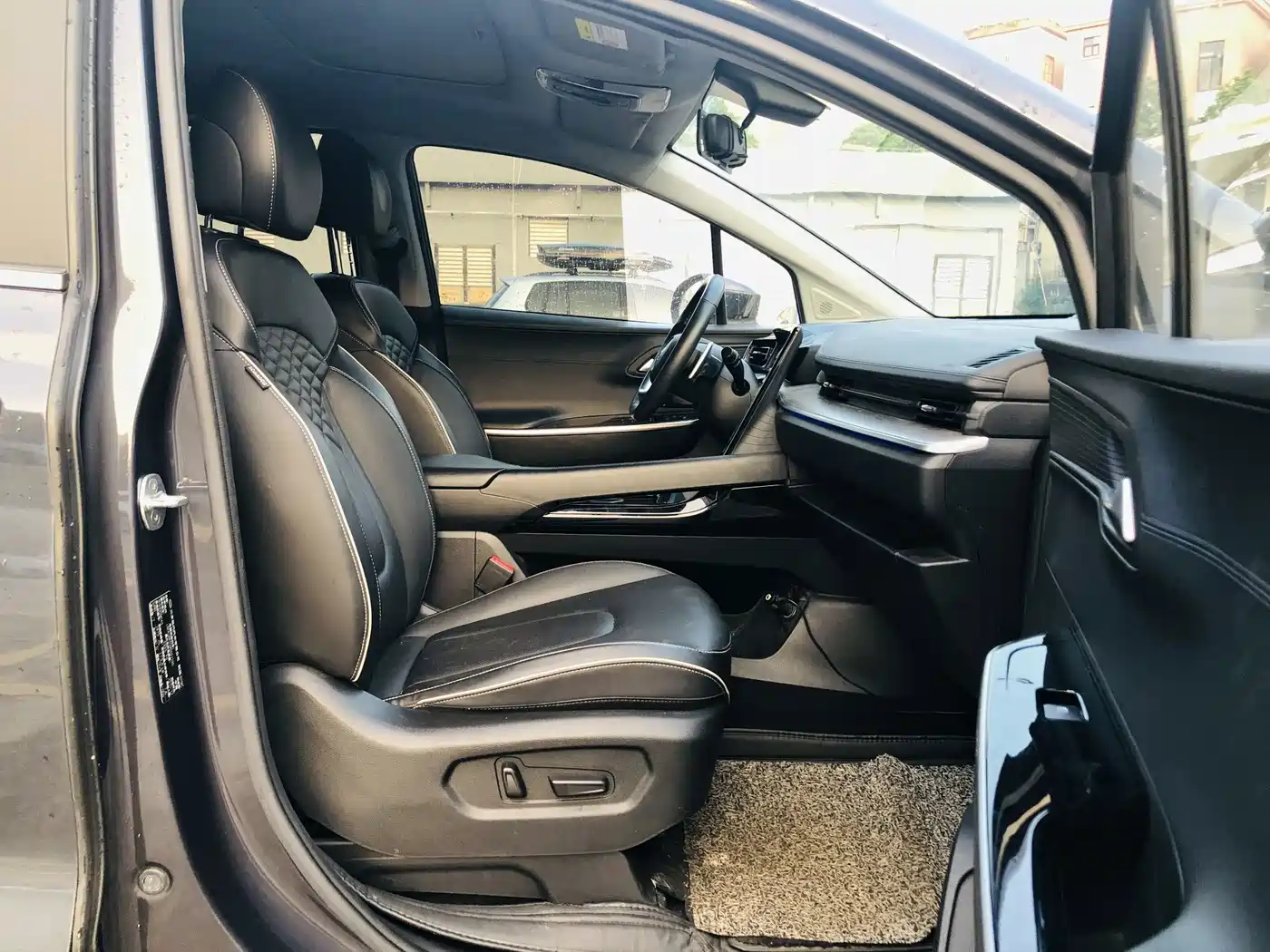 Hyundai Custo 2022 2021 380TGDi Smart Love Flagship TOP Premium