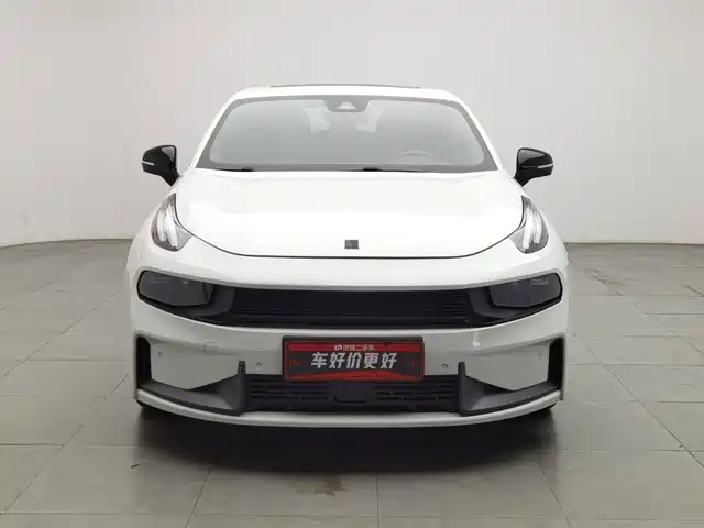 Lynk & Co 03 New Energy 2021 1.5T PHEV Pro — фото 3