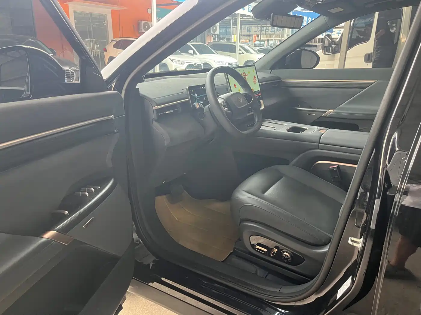 Dongfeng Yipai eπ008 2024 2024 210Max Range Extender 6-Seater