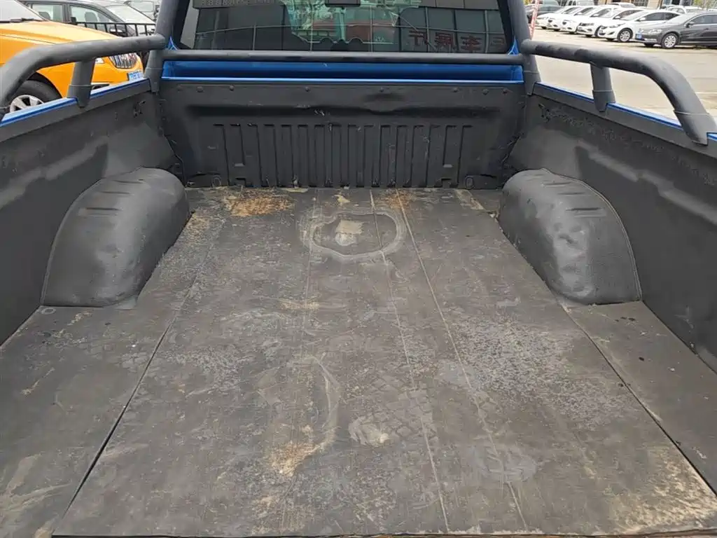Dongfeng Rich 6 2023 2021 Model 2.3T Automatic 2WD Diesel Luxury Long Cargo M9T
