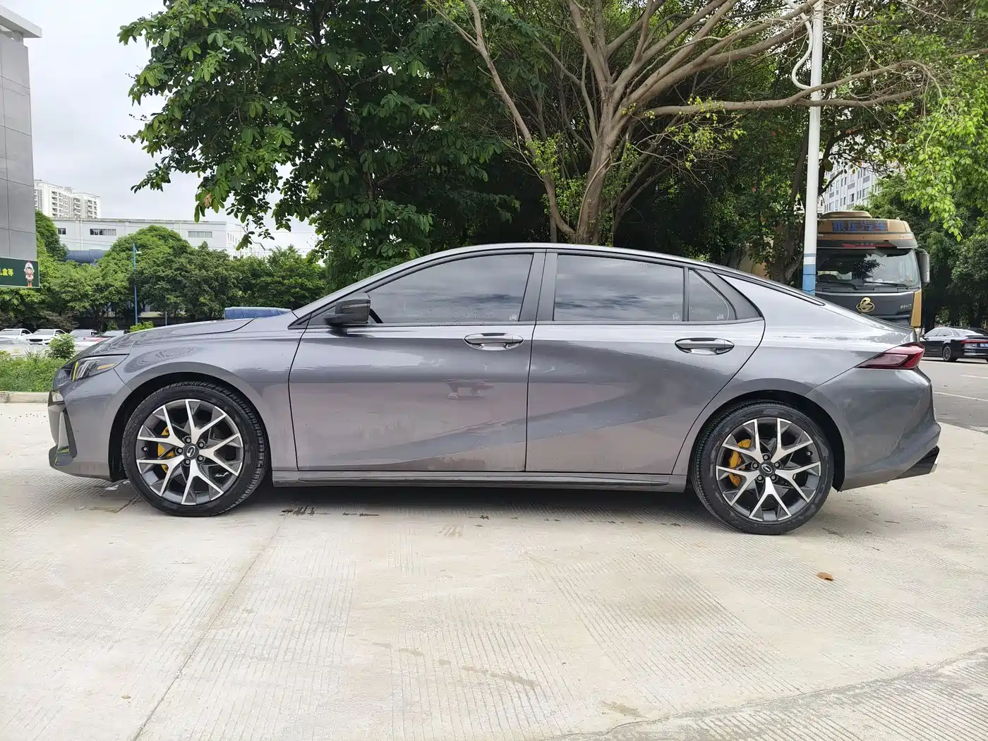 GAC Trumpchi Trumpchi Emkoo 2021 2021 270T DCT J15 Edition