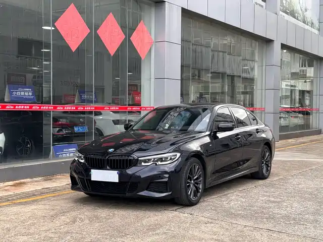 BMW 3 Series 2022