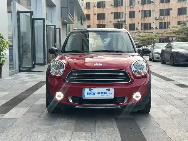 MINI COUNTRYMAN 2014 1.6T COOPER ALL4 Excitement — фото 2