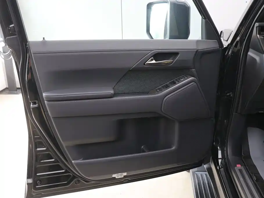 Lexus GX 2025 2024 OVERTRAIL Summit Edition