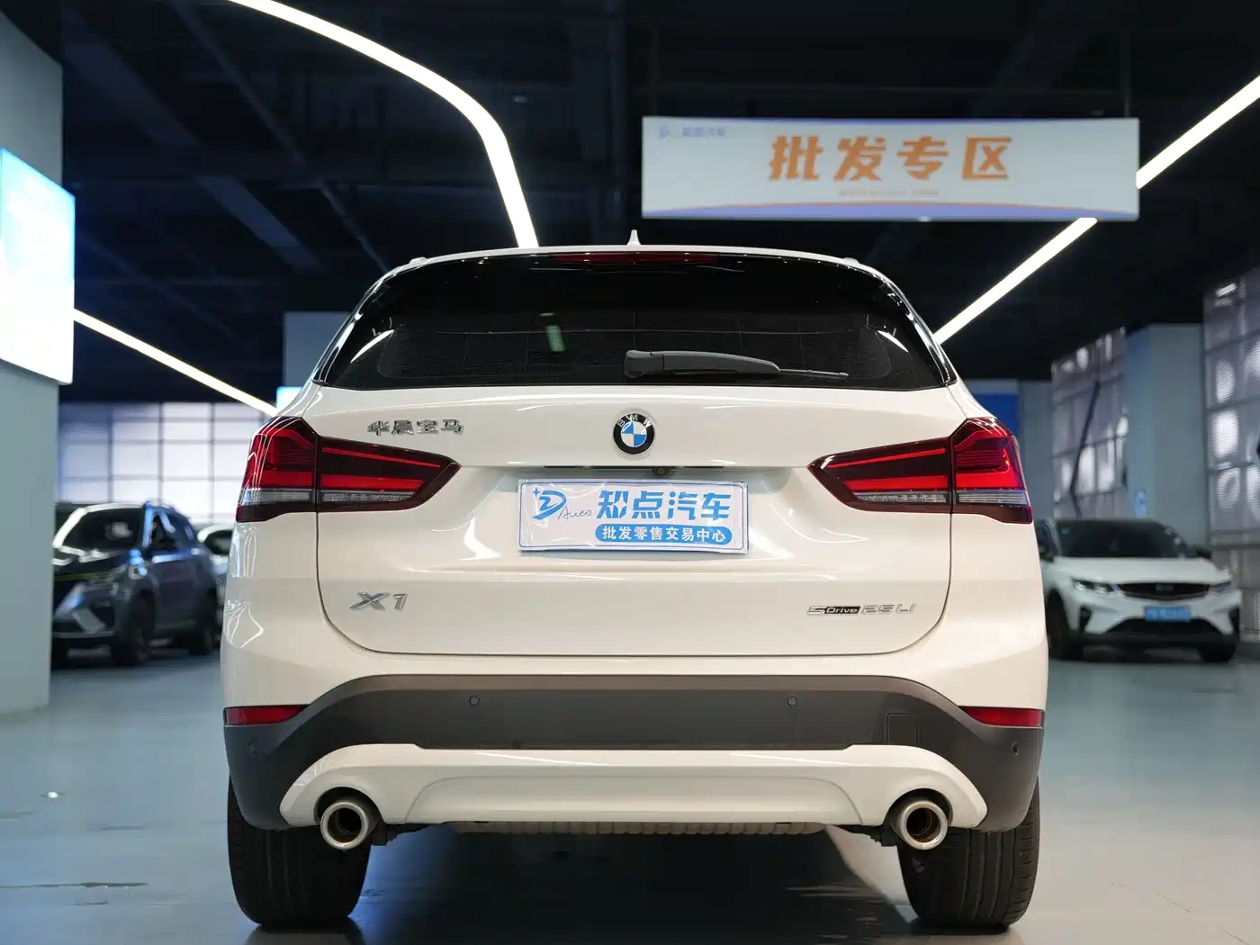 BMW X1 2022 sDrive25Li Leading фото 27