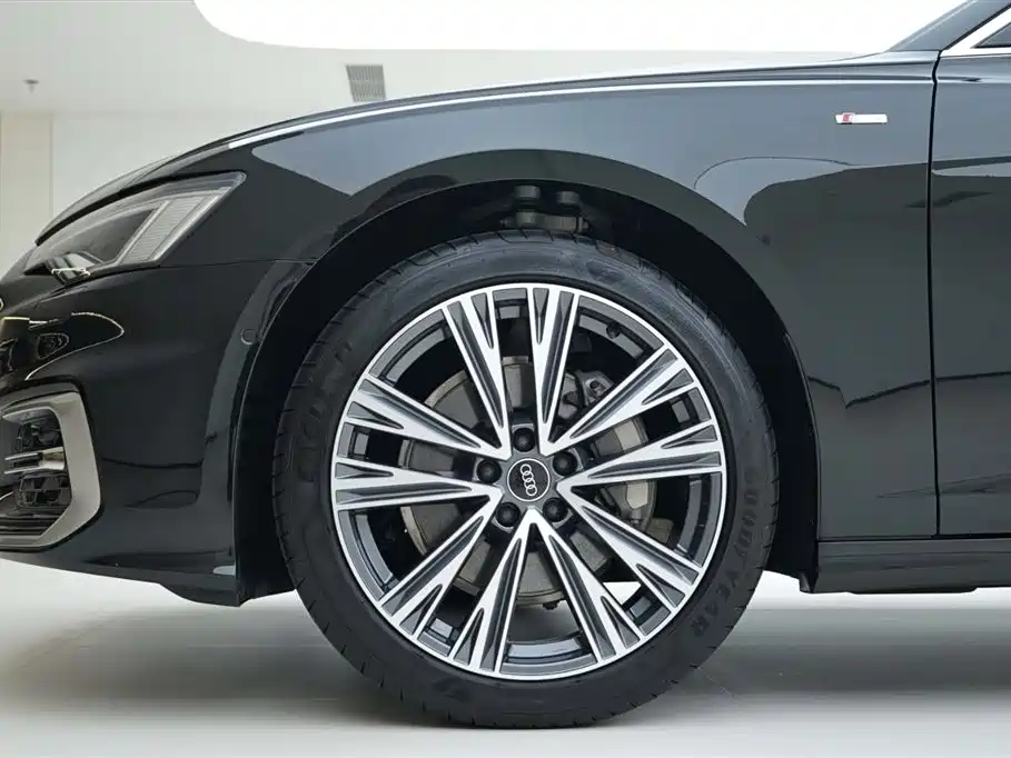 Audi A6L 2024 45 TFSI quattro Premium Dynamic фото 15