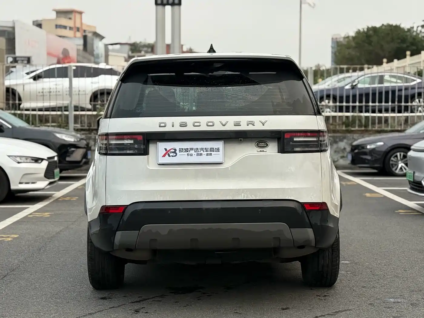 Land Rover Discovery 2017 3.0 SC V6 S фото 16