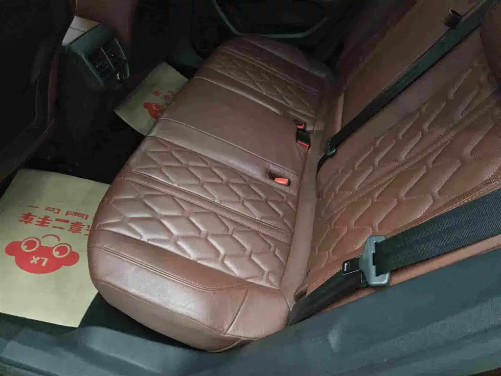 Photo 18 - Peugeot 4008