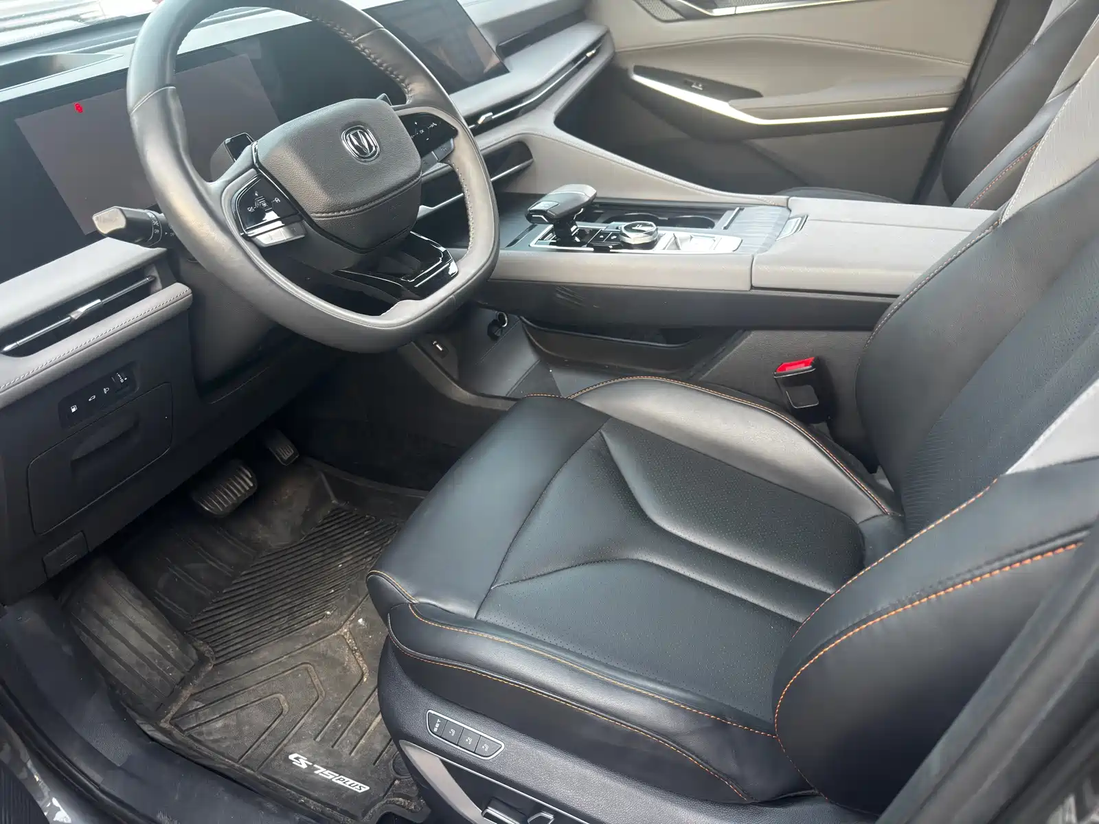 Фото 22 - Changan CS75 PLUS