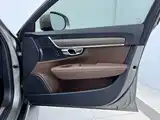 Фото 30 - Volvo V90