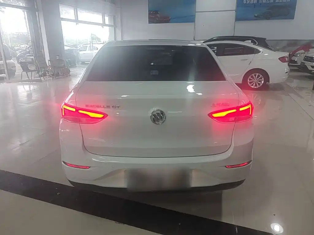 Фото 6 - Buick Excelle