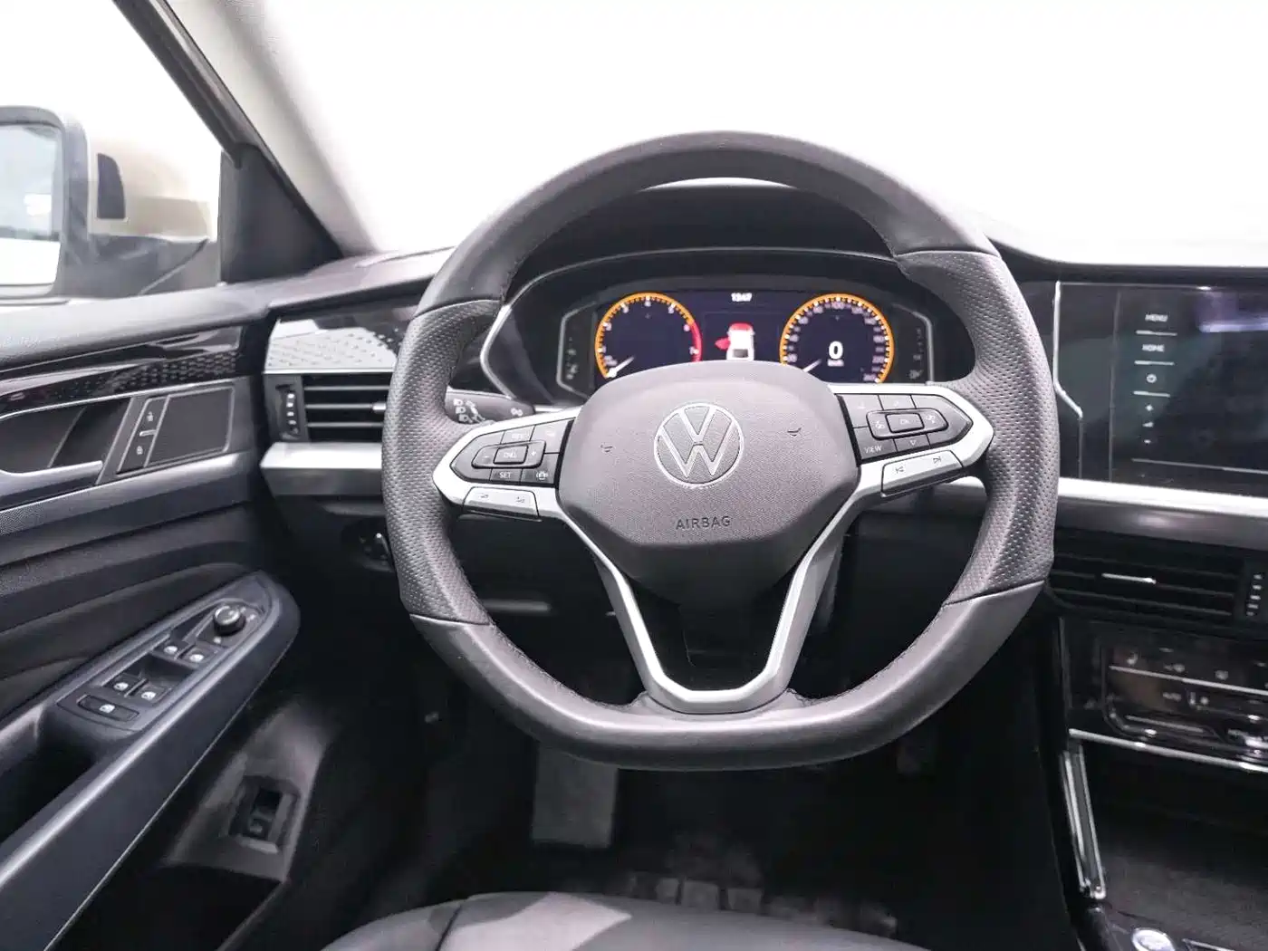 Volkswagen Passat 2022 330TSI Starlight Elite Edition фото 20