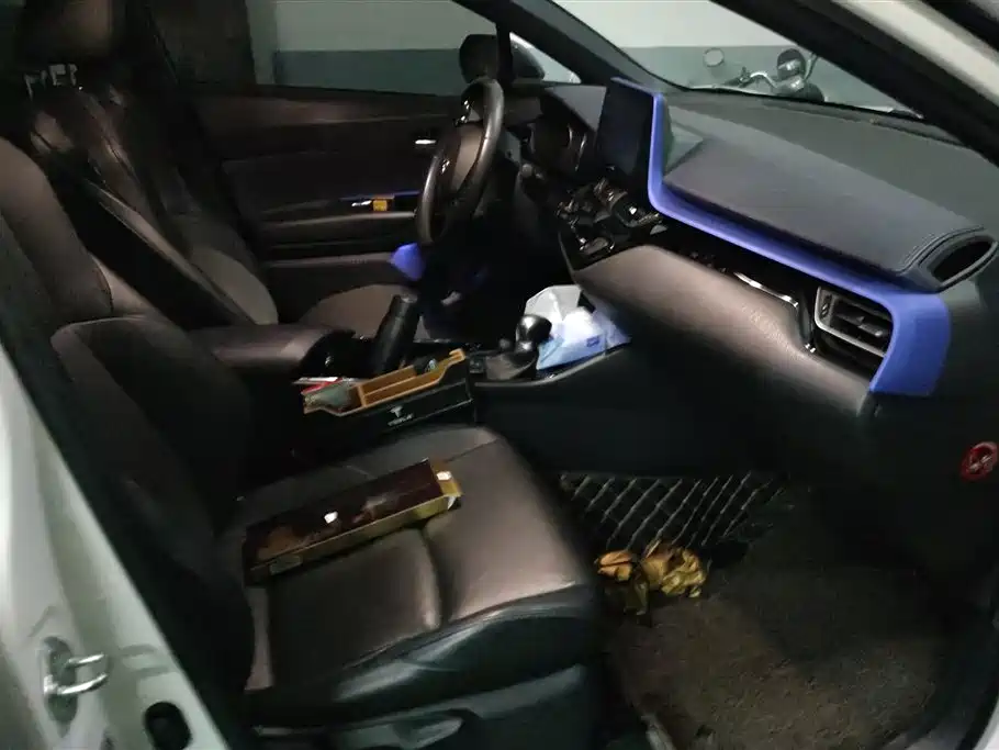 Toyota IZOA 2018 2.0L Sport Edition China VI фото 8