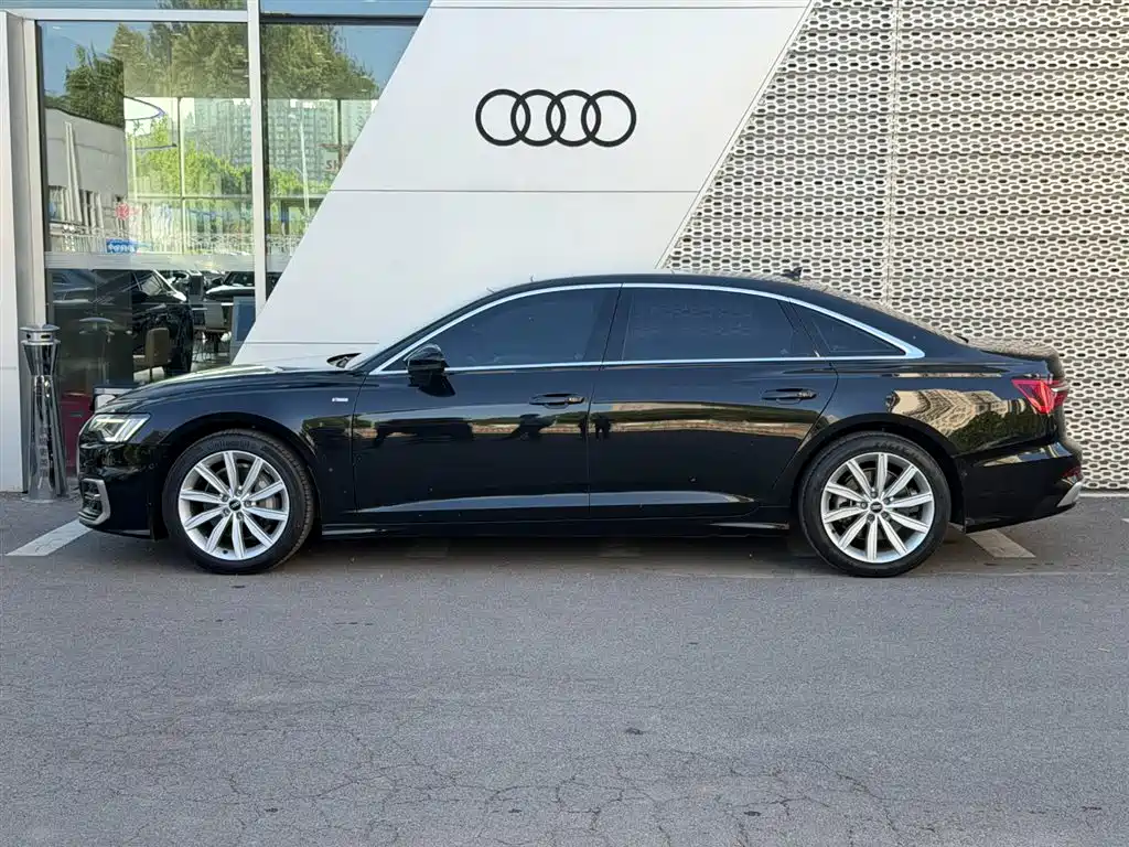 Audi A6L 2023 Facelift 45 TFSI Premium Dynamic фото 14