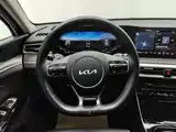 Photo 15 - Kia K5