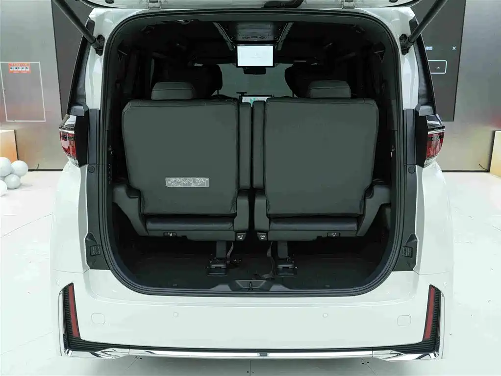 Toyota Vellfire 2024 2024 Crown Hybrid 2.5L Premium Edition