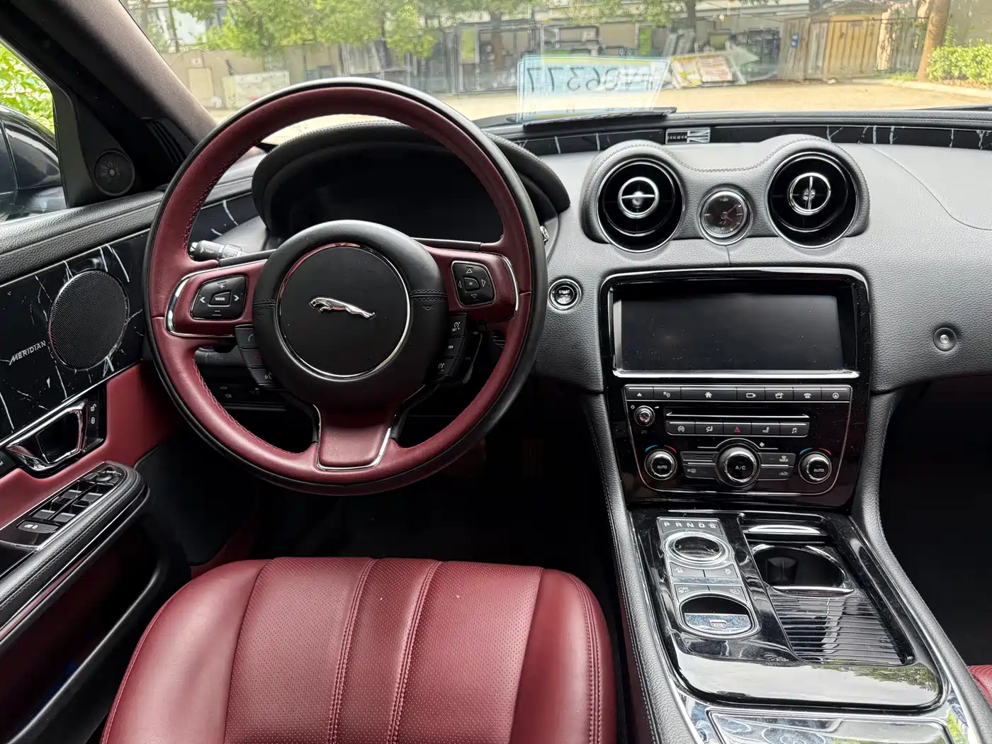 Jaguar XJ 2017 2016 XJL 3.0 SC 2WD Elegance Business Edition