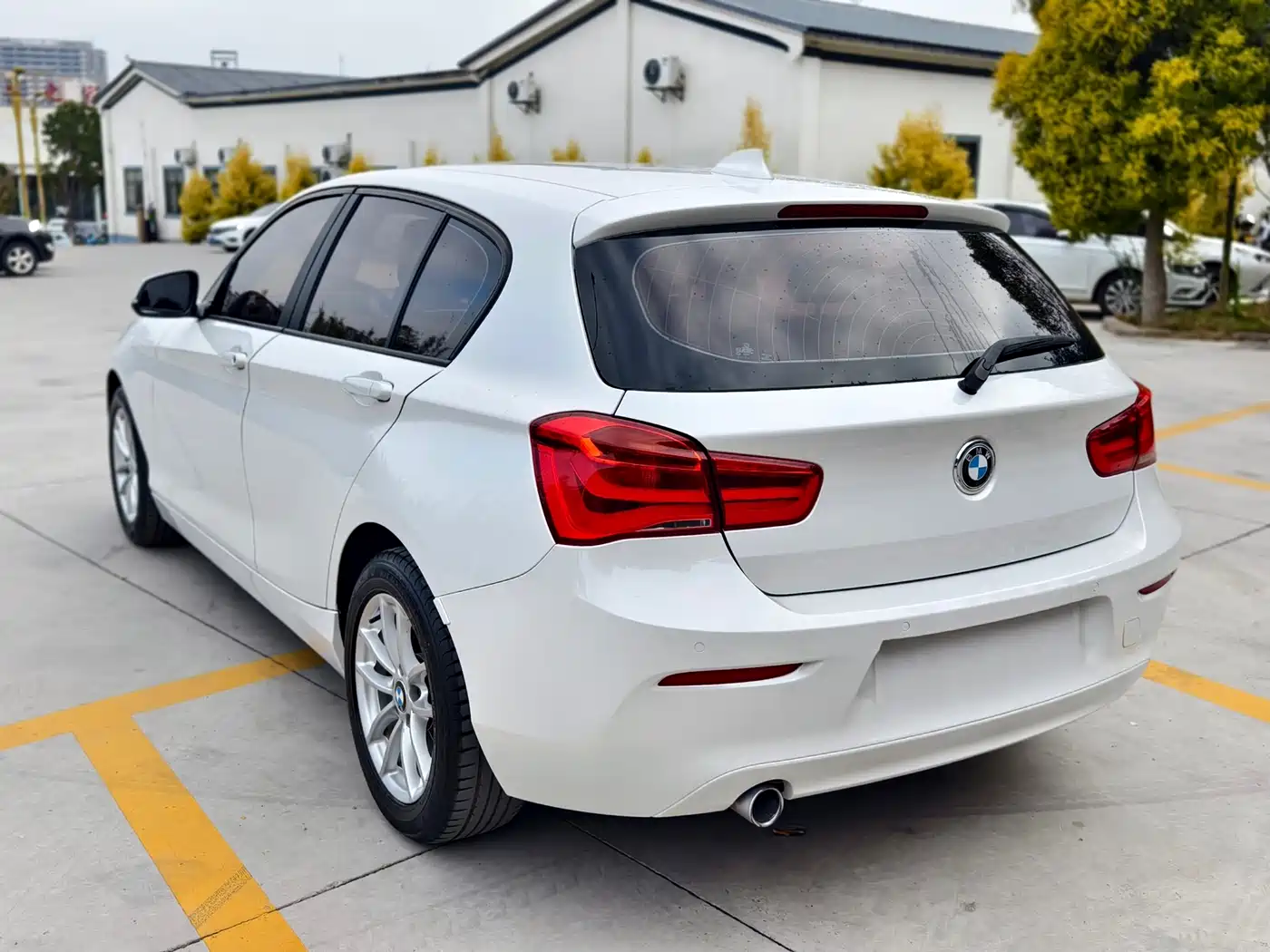 BMW 1 Series (Import) 2016 2016 118i Leading