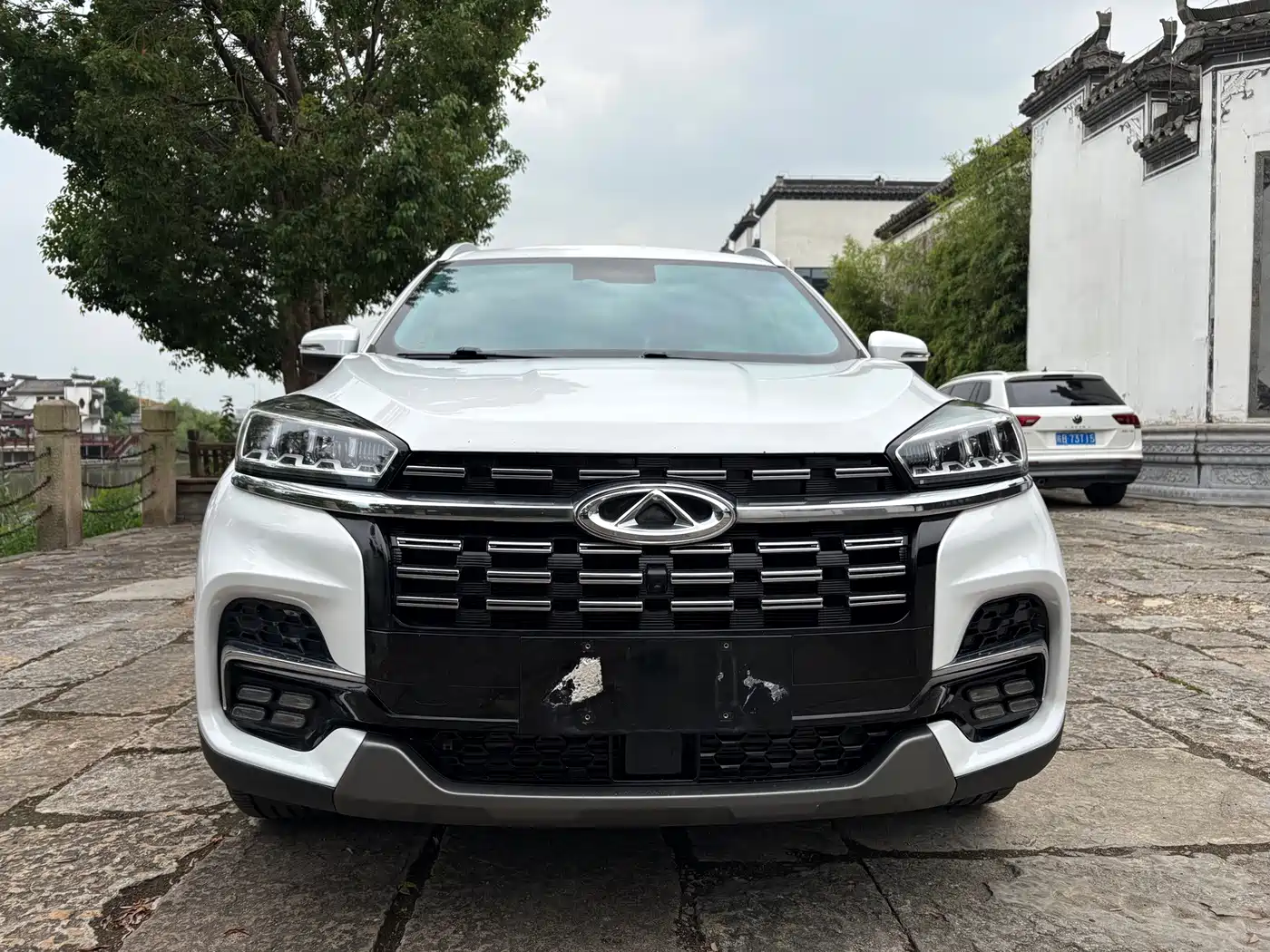 Фото 2 - Chery Tiggo 8